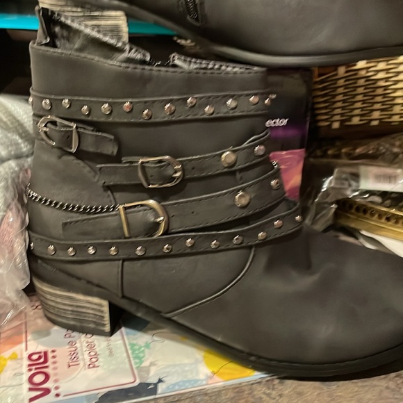 Black MOTO Shoes - Buckled Zippered Black Vegan Leather Moto Ankle Boots NWT 11